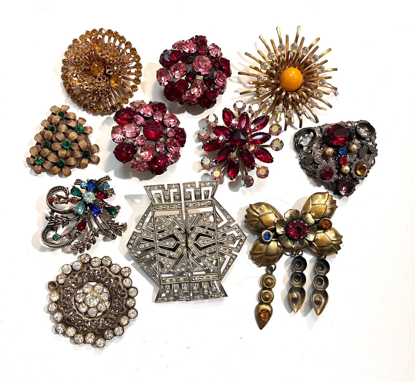 Lot: Brooches and Pins, Vintage / Sold Together NOT Separately