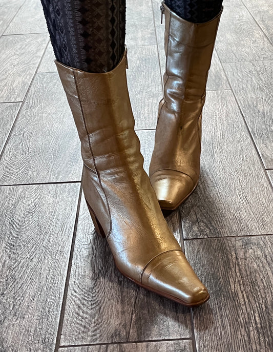 Gold Leather Italian Made Boots - One of a Kind! / size 36-37