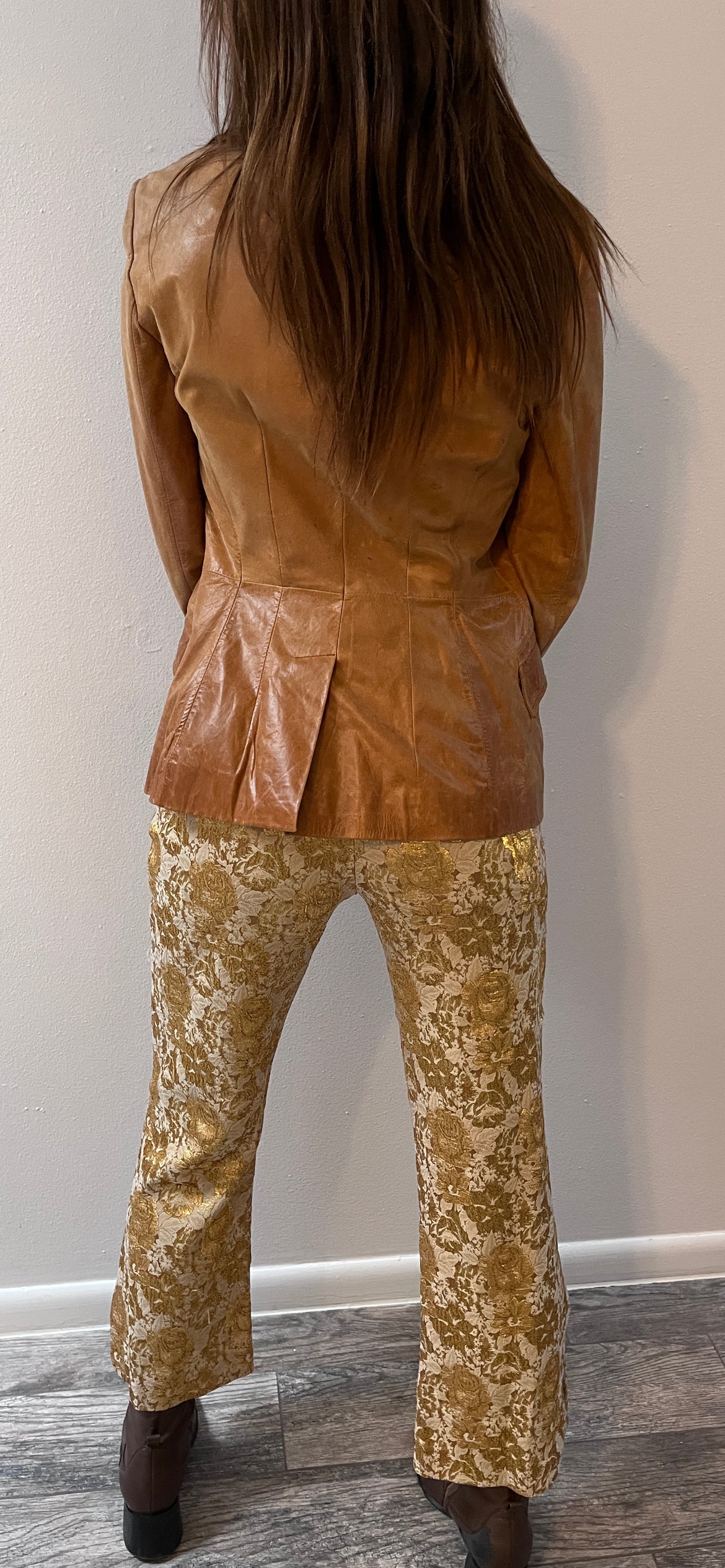 Blu In Firenze Cropped Gold Thread Floral Brocade Trousers / Size M