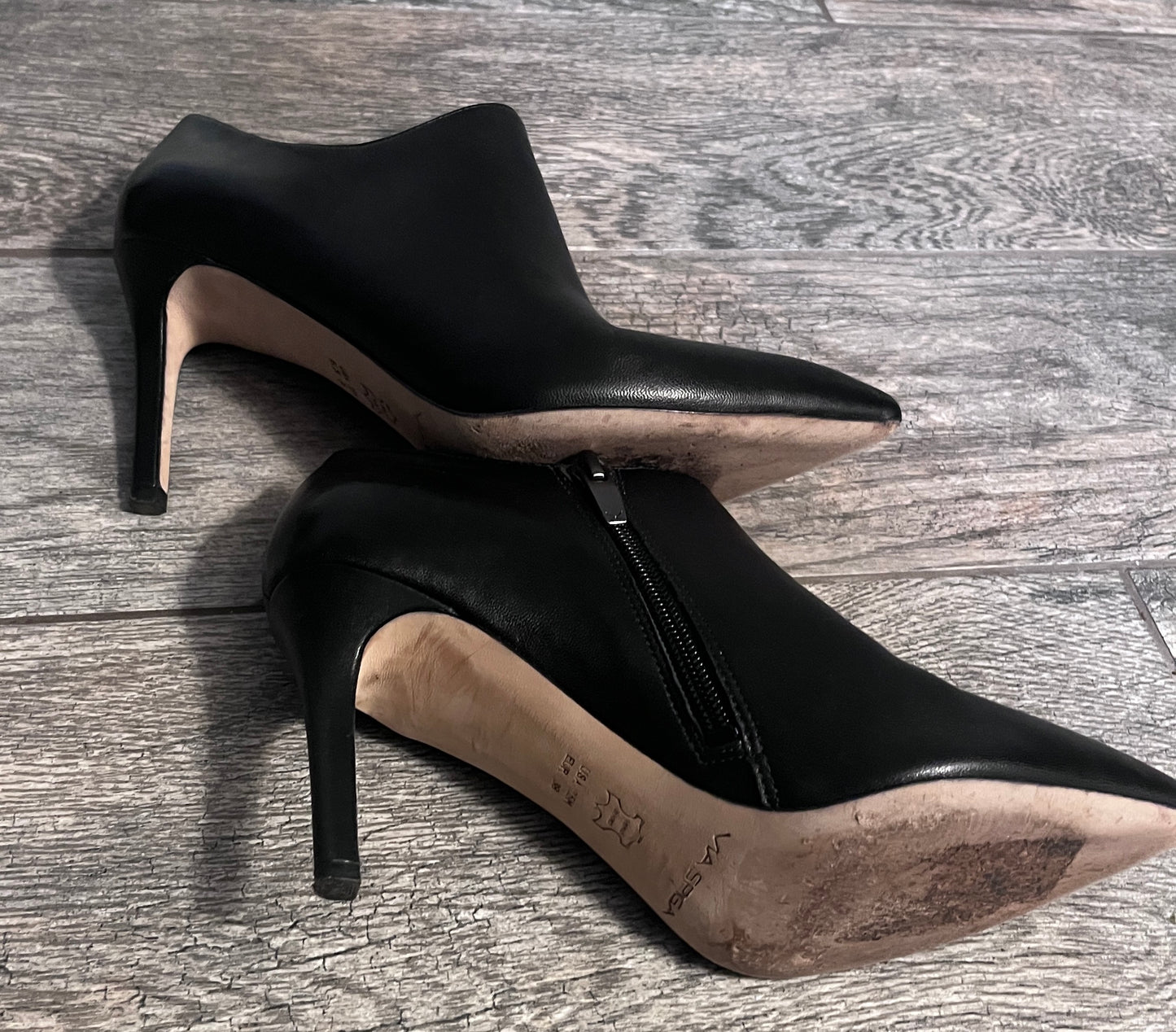 Via Spiga Black Leather Stiletto Ankle Boots / Size 7.5