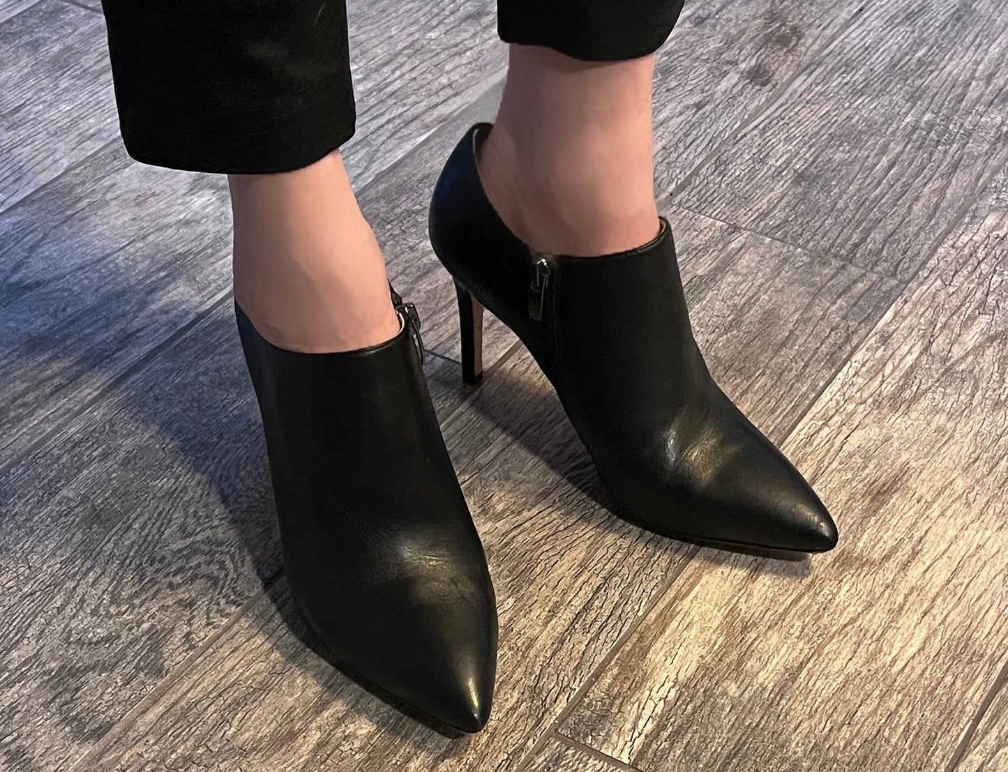 Via Spiga Black Leather Stiletto Ankle Boots / Size 7.5